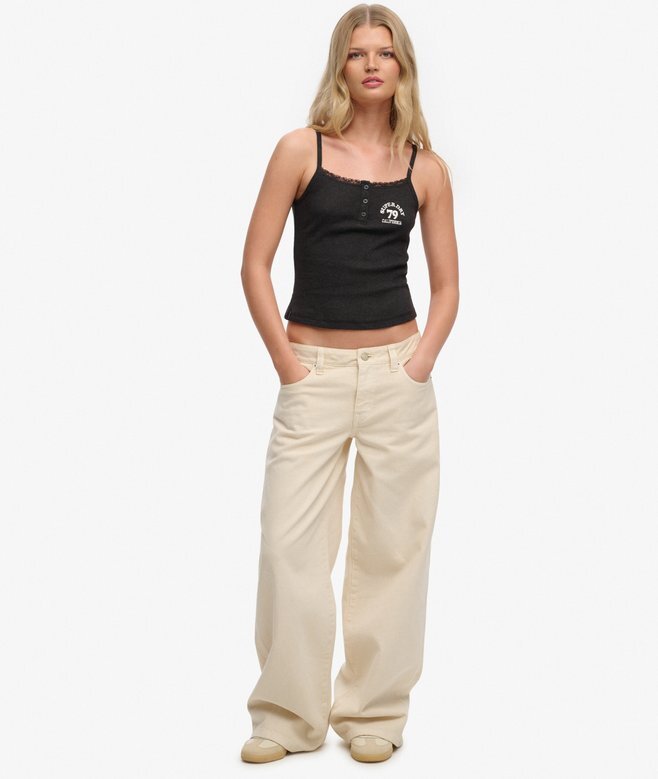 Athletic Essentials Κεντημένη μπλούζα με κουμπιά Athletic Essentials Κεντημένη μπλούζα με κουμπιά