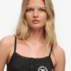 Athletic Essentials Κεντημένη μπλούζα με κουμπιά Athletic Essentials Κεντημένη μπλούζα με κουμπιά