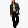 Athletic Essentials Κοντή μπλούζα με δαντέλα Athletic Essentials Κοντή μπλούζα με δαντέλα