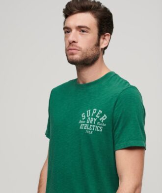 Αθλητικό T-shirt με γραφικό σχέδιο