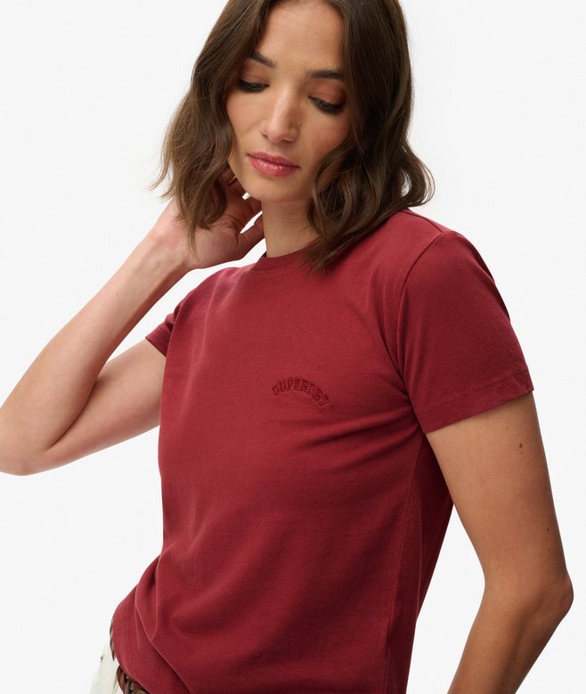 Essential Logo Fitted T-shirt Essential Logo Fitted T-shirt