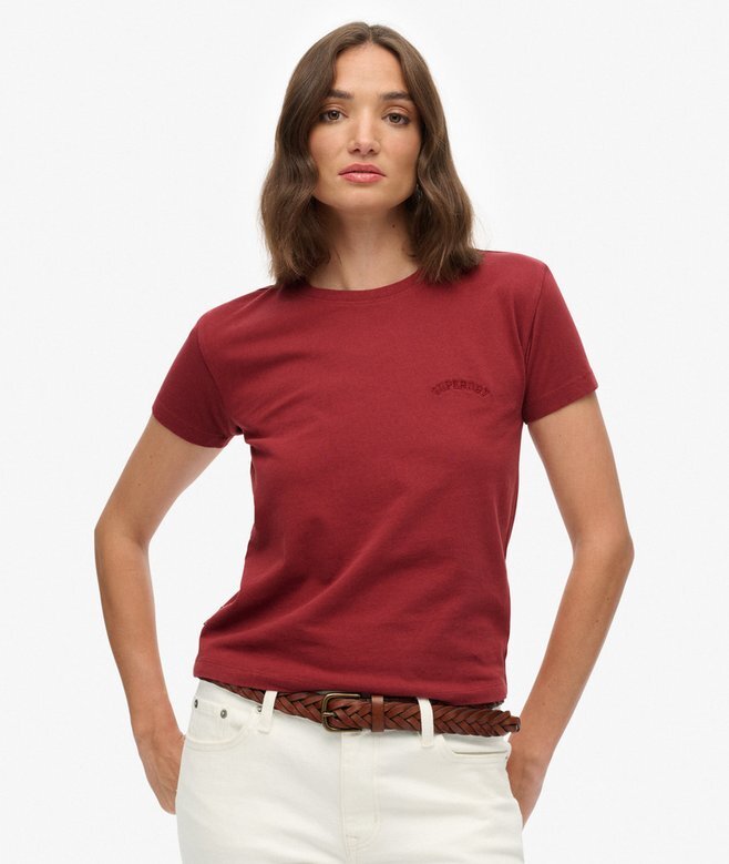 Essential Logo Fitted T-shirt Essential Logo Fitted T-shirt