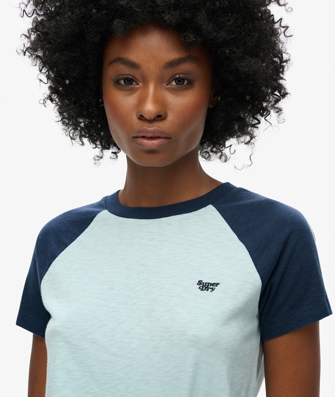 Essential Logo Retro T-shirt Essential Logo Retro T-shirt