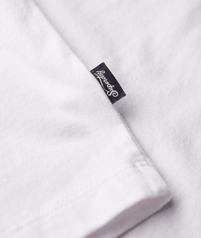 Essential Logo Retro T-shirt Essential Logo Retro T-shirt