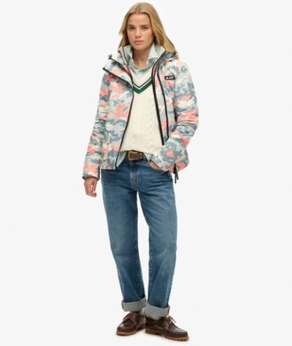 Hooded Mountain Windbreaker Jacket