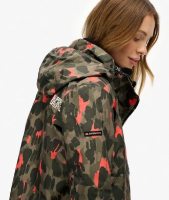 Hooded Mountain Windbreaker Jacket