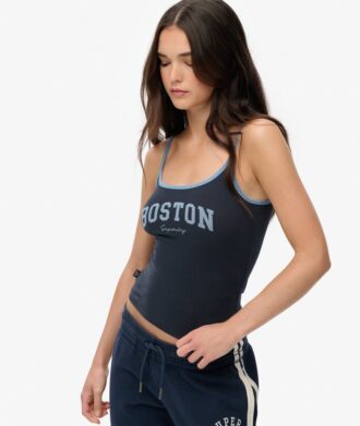 Καμί με το λογότυπο της Athletic Essentials