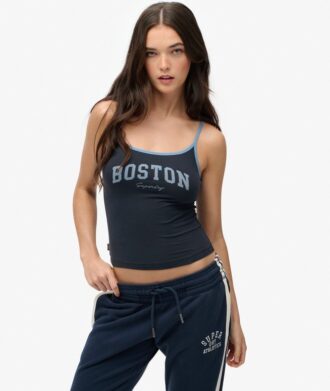 Καμί με το λογότυπο της Athletic Essentials