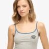 Καμί με το λογότυπο της Athletic Essentials