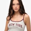 Καμί με το λογότυπο της Athletic Essentials