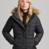 Μακρύ Hooded Puffer παλτό από συνθετική γούνα και ελαφριά επένδυση