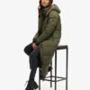 Μακρύ Puffer παλτό με επένδυση Ripstop Μακρύ Puffer παλτό με επένδυση Ripstop