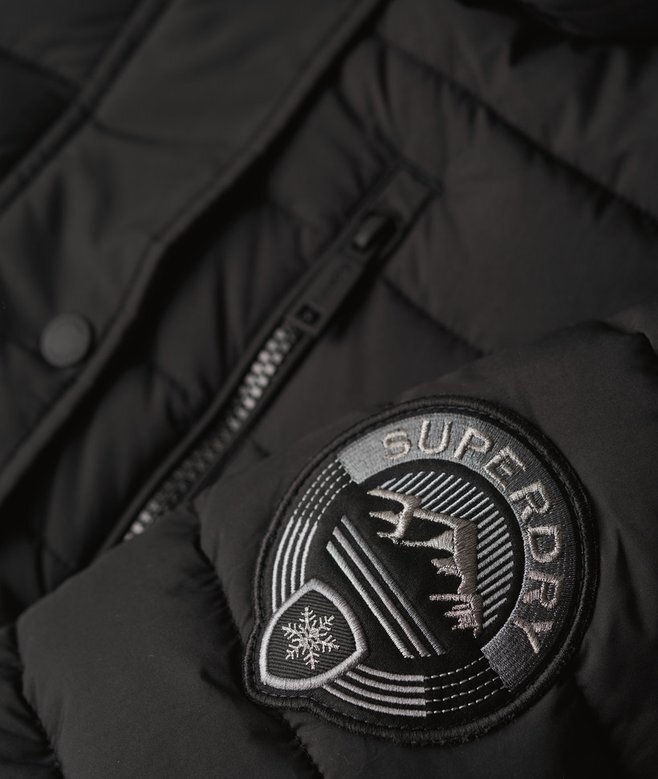 Μεσαίου μήκους Puffer παλτό με κουκούλα Hooded Fuji Μεσαίου μήκους Puffer παλτό με κουκούλα Hooded Fuji