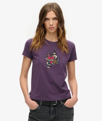 Μικρό εφαρμοστό T-shirt με τατουάζ και στρας