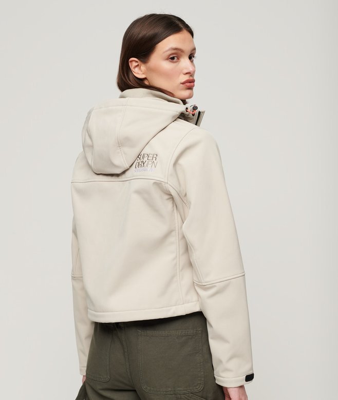 Μπουφάν Soft Shell Trekker με κουκούλα Μπουφάν Soft Shell Trekker με κουκούλα