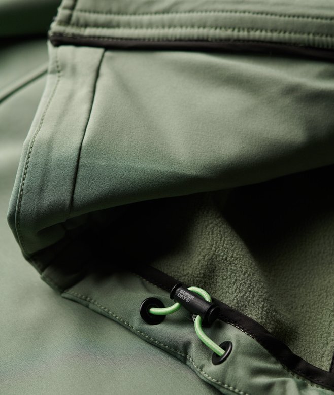 Μπουφάν Soft Shell Trekker με κουκούλα Μπουφάν Soft Shell Trekker με κουκούλα