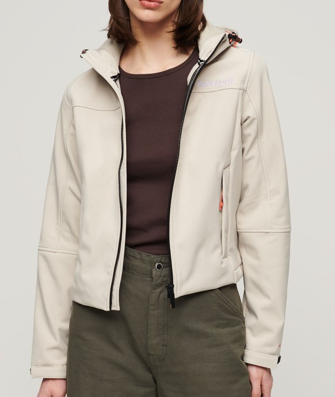 Μπουφάν Soft Shell Trekker με κουκούλα Μπουφάν Soft Shell Trekker με κουκούλα