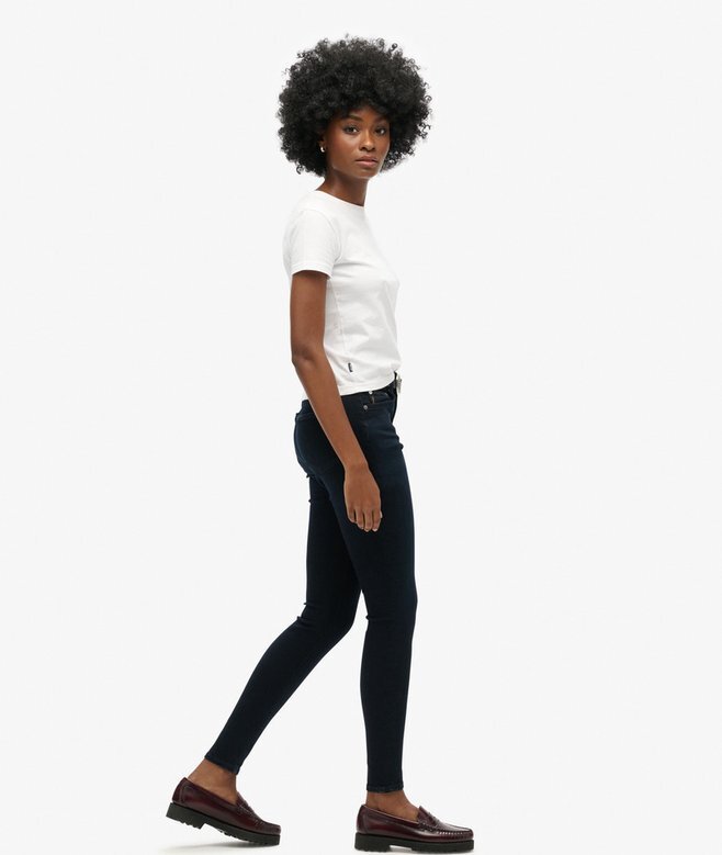 Σκιννί τζιν από Organic Cotton με ψηλή μέση Σκιννί τζιν από Organic Cotton με ψηλή μέση