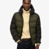 Sport Puffer με κουκούλα και χρωματικά μπλοκ Sport Puffer με κουκούλα και χρωματικά μπλοκ