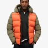 Sport Puffer με κουκούλα και χρωματικά μπλοκ Sport Puffer με κουκούλα και χρωματικά μπλοκ