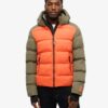Sport Puffer με κουκούλα και χρωματικά μπλοκ Sport Puffer με κουκούλα και χρωματικά μπλοκ