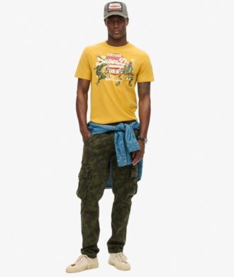 T-shirt με γραφικά από το Τόκιο