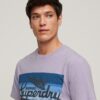 T-shirt με ρίγες και λογότυπο Cali