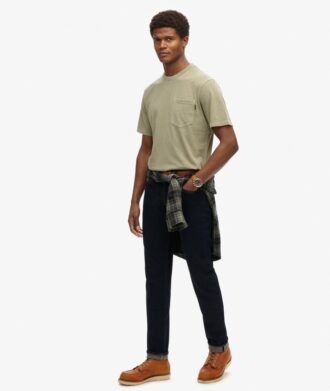 T-shirt με τσέπη με ραφές σε αντίθεση