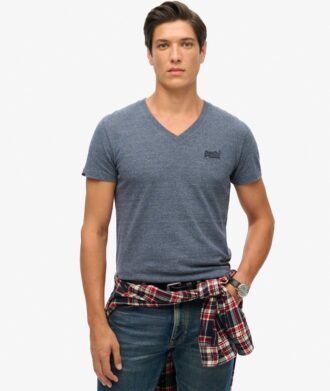 T-shirt με V λαιμόκοψη και λογότυπο Organic Cotton Essential