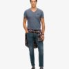 T-shirt με V λαιμόκοψη και λογότυπο Organic Cotton Essential