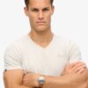 T-shirt με V λαιμόκοψη και λογότυπο Organic Cotton Essential