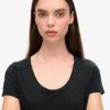 T-shirt Studios με στρογγυλό λαιμό