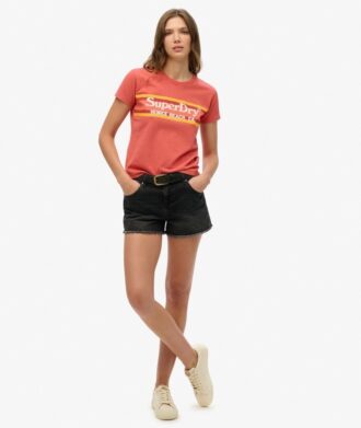Venue Outdoors Fitted T-Shirt Venue Outdoors Fitted T-Shirt
