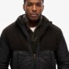Υβριδικό μπουφάν Sherpa Quilted με καπιτονέ Υβριδικό μπουφάν Sherpa Quilted με καπιτονέ