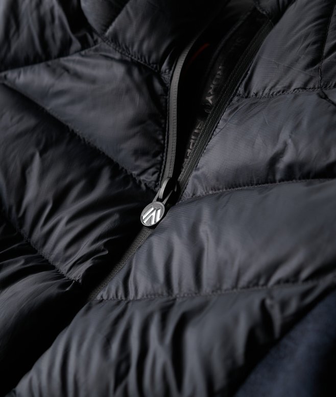 Υβριδικό μπουφάν Storm Knit Hooded με κουκούλα Υβριδικό μπουφάν Storm Knit Hooded με κουκούλα